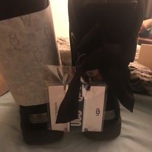 Women Uggs size 8